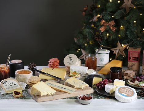Waxed Blue Stilton, Organic, Cropwell Bishop (225g)