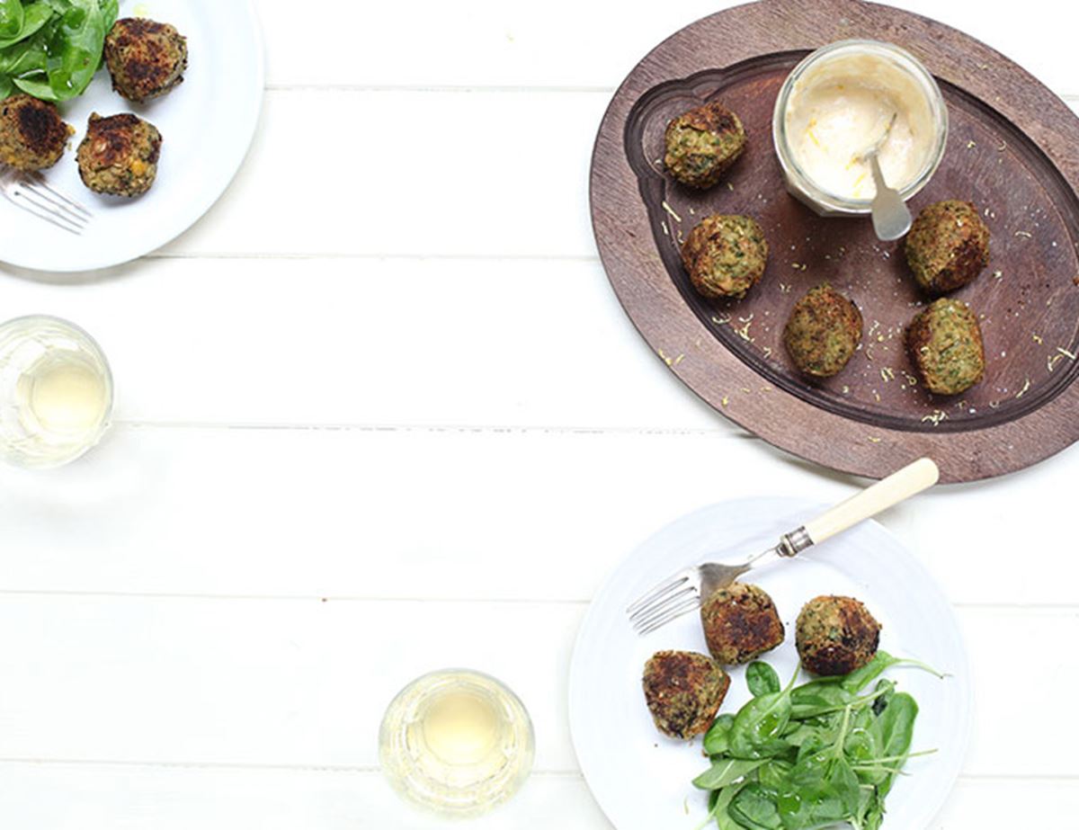 Really Good Spinach Falafellas (starring Tahini Yogurt)