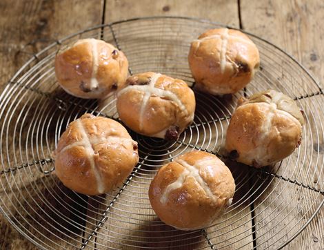 organic hot cross buns authentic bread company