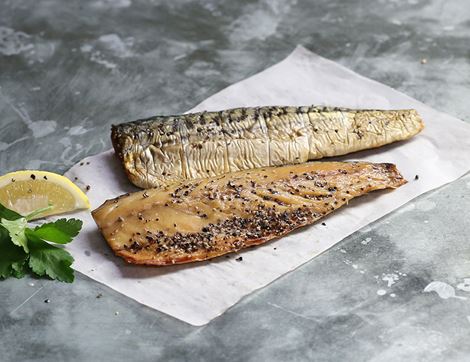 Smoked Peppered Mackerel Fillets, Springs Smokery (Pack of 2)