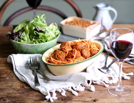 Beef Meatballs in Tomato Sauce with Bacon, Organic, Daylesford (550g)