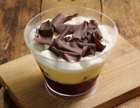 Cherry Christmas Trifle, Organic, Daylesford (850g)