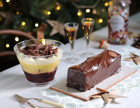 Cherry Christmas Trifle, Organic, Daylesford (850g)