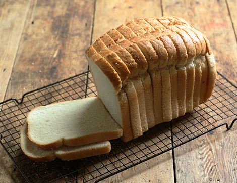 White Loaf, Sliced, Organic, Authentic Bread Co. (800g)