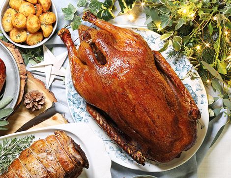 Goose, Small, Organic, Summerhill Farm (4-5kg avg)