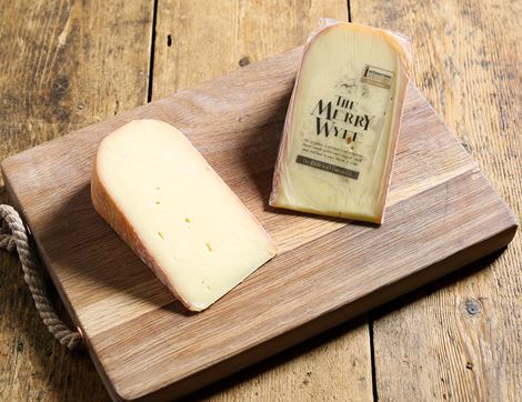 Merry Wyfe Cheese, Organic, Bath Soft Cheese (200g)