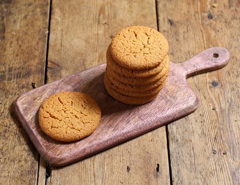Ginger Snap Biscuits, Organic, Daylesford (160g)