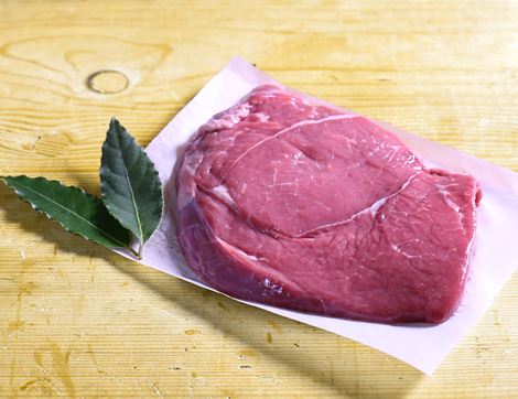 Ruby Veal Braising Steaks, Organic (350g)