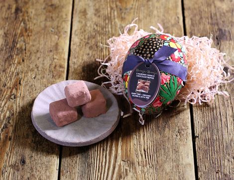organic hazelnut small easter egg booja booja