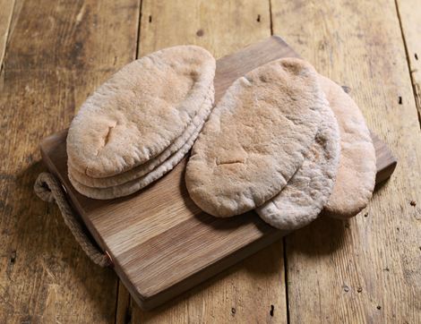 organic wholemeal pitta bread