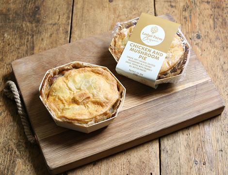 Creamy Chicken & Mushroom Pie, Organic, Lodge Farm Kitchen (230g)